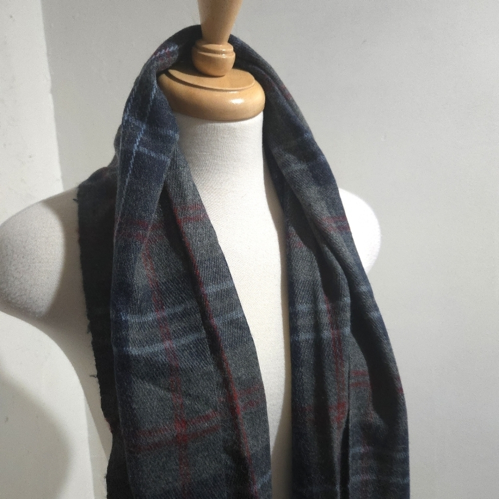 Denver Hayes Dark Blue , Grey and Red Checkered Scarf 10% Wool - Picture 2 of 6